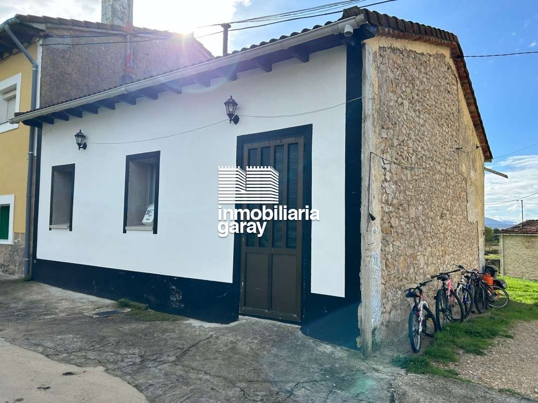 casa en venta en villarcayo de merindad de la castilla la vieja